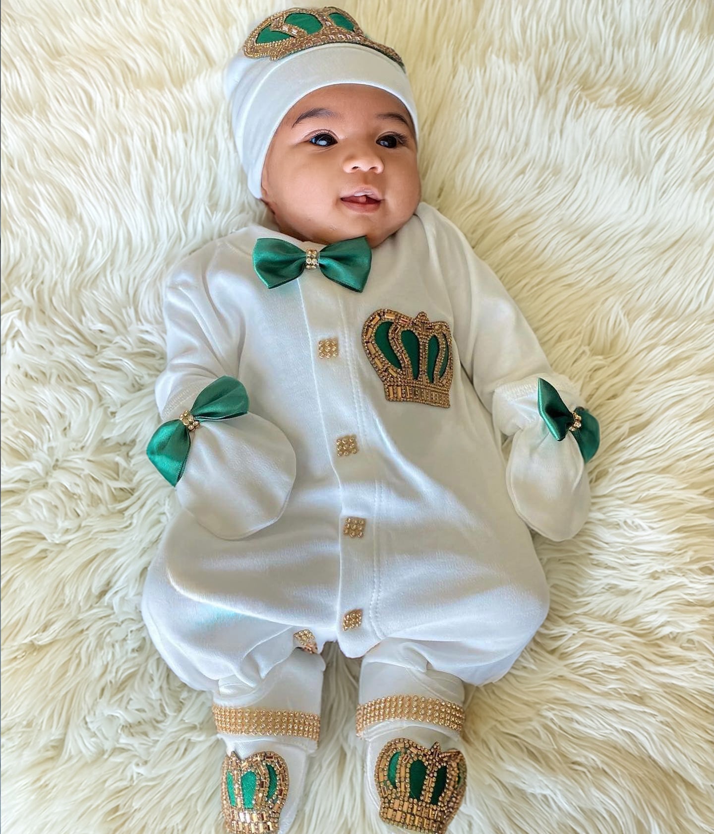 Conjunto majestuoso de gemas verdes imperiales