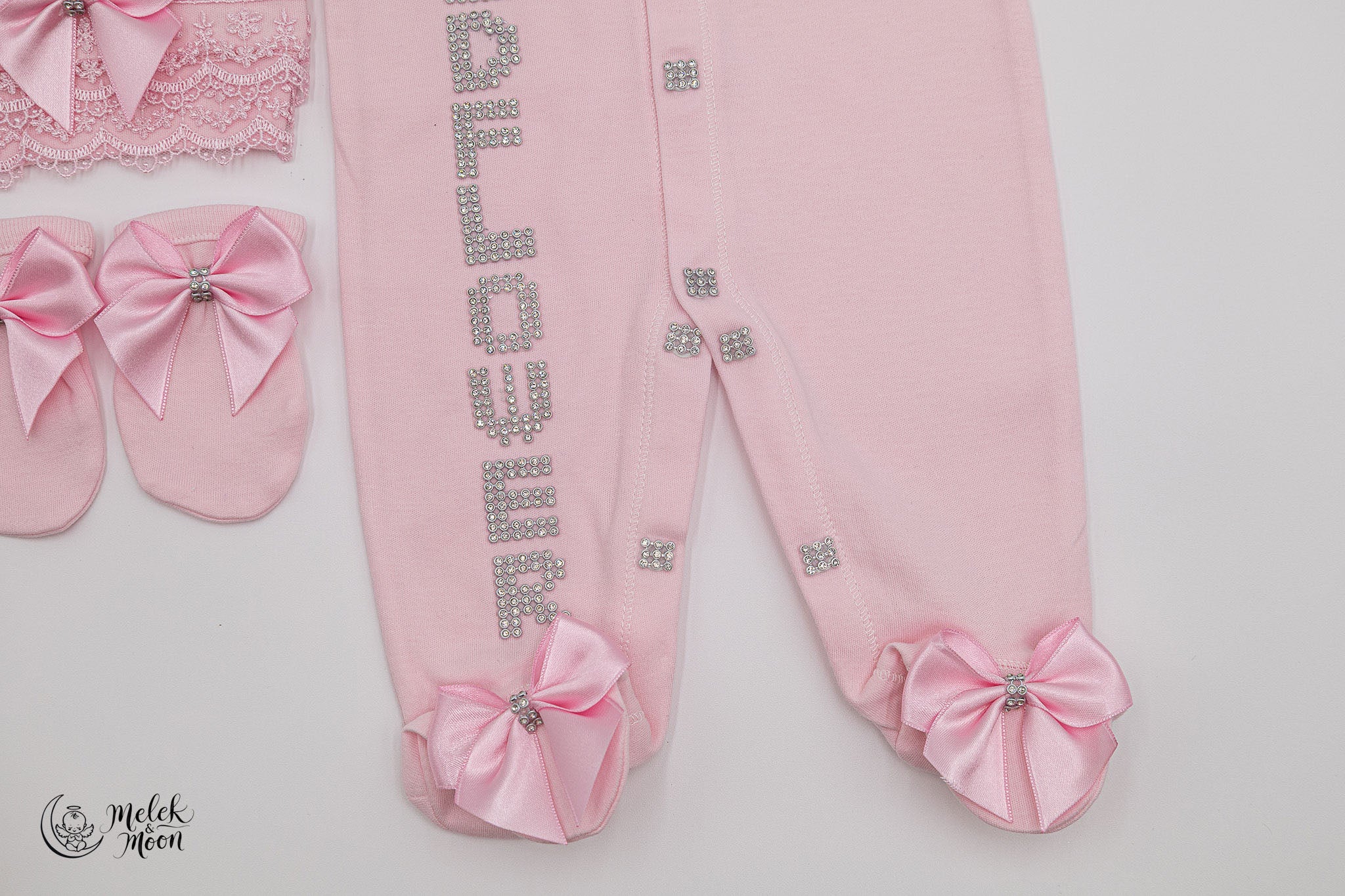 Rosy Tiara Delight Set