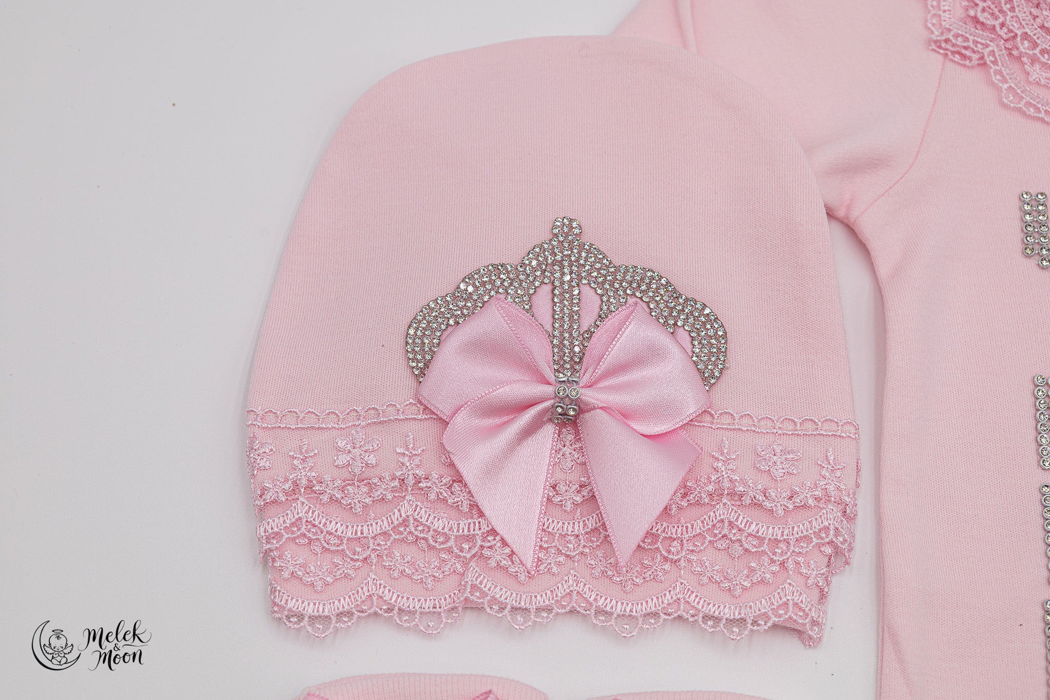 Rosy Tiara Delight Set