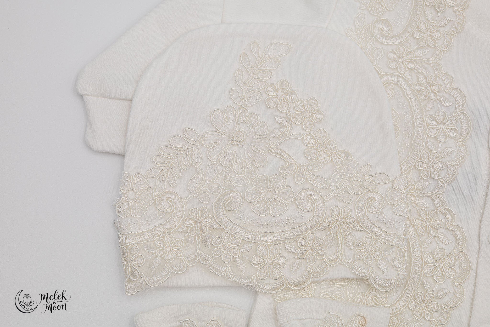 Snowflake Serenity Layette Set