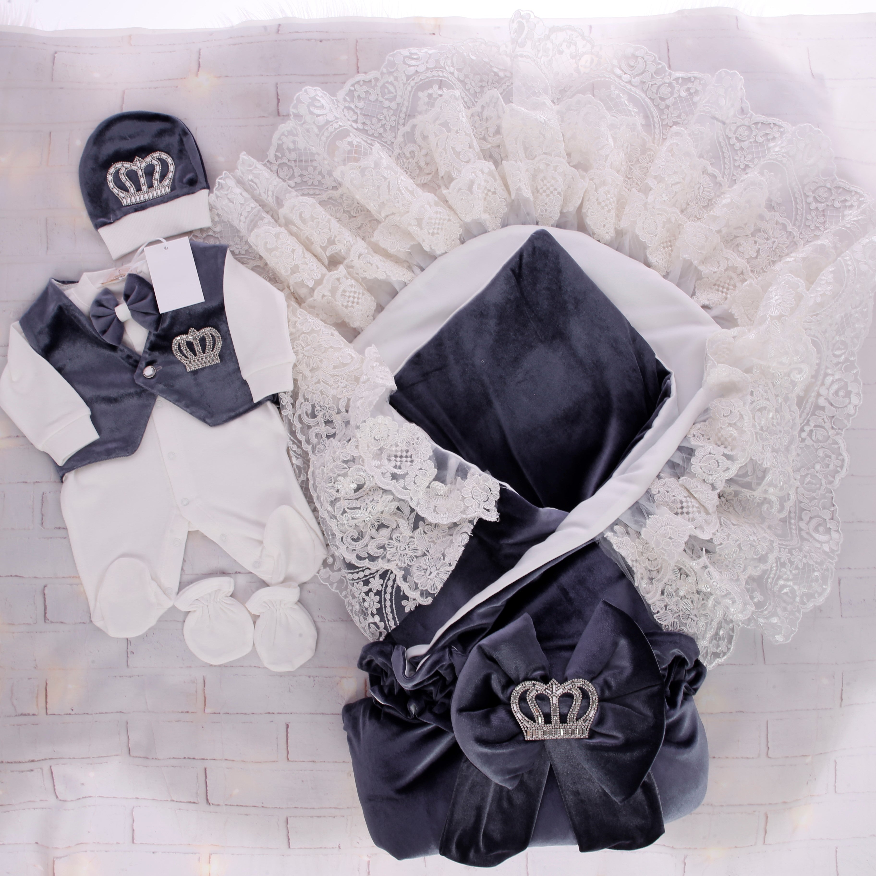 Elegante conjunto Prince Splendor en blanco y negro