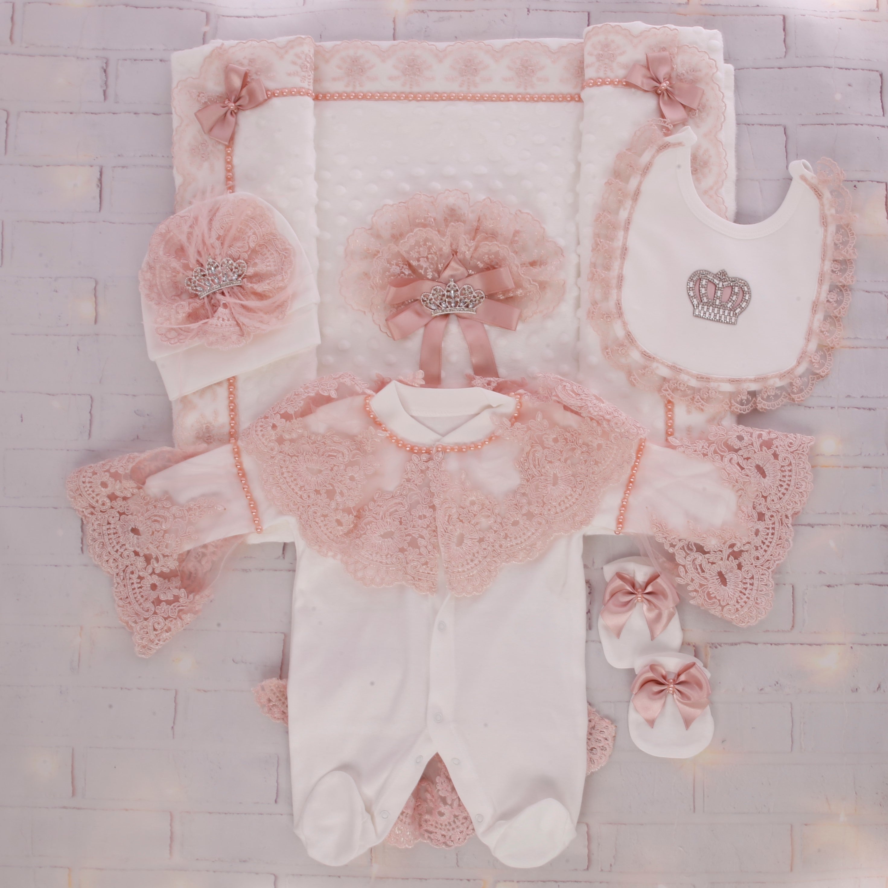 Conjunto de princesa Glory en blanco y rosa