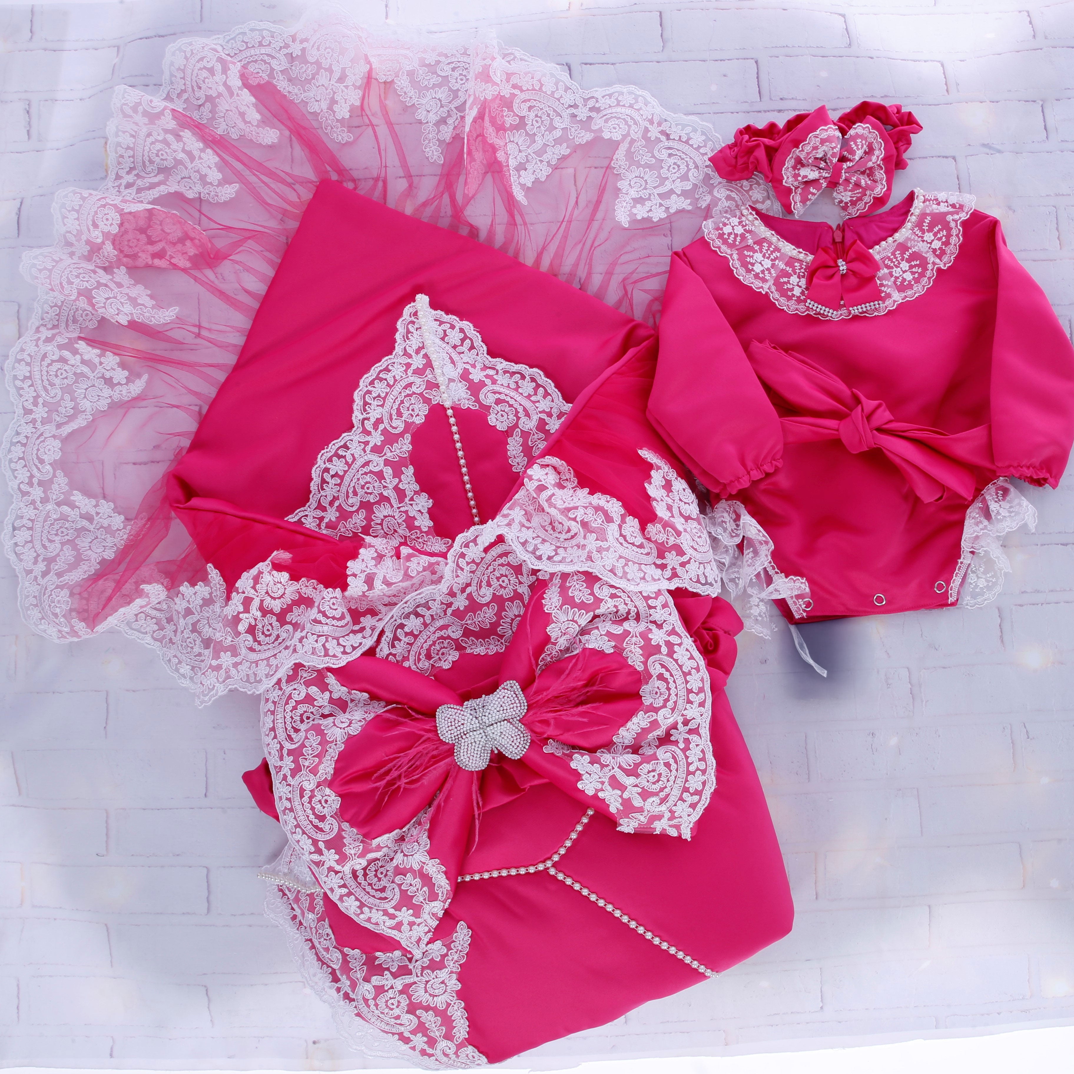 Crimson Queen Royale