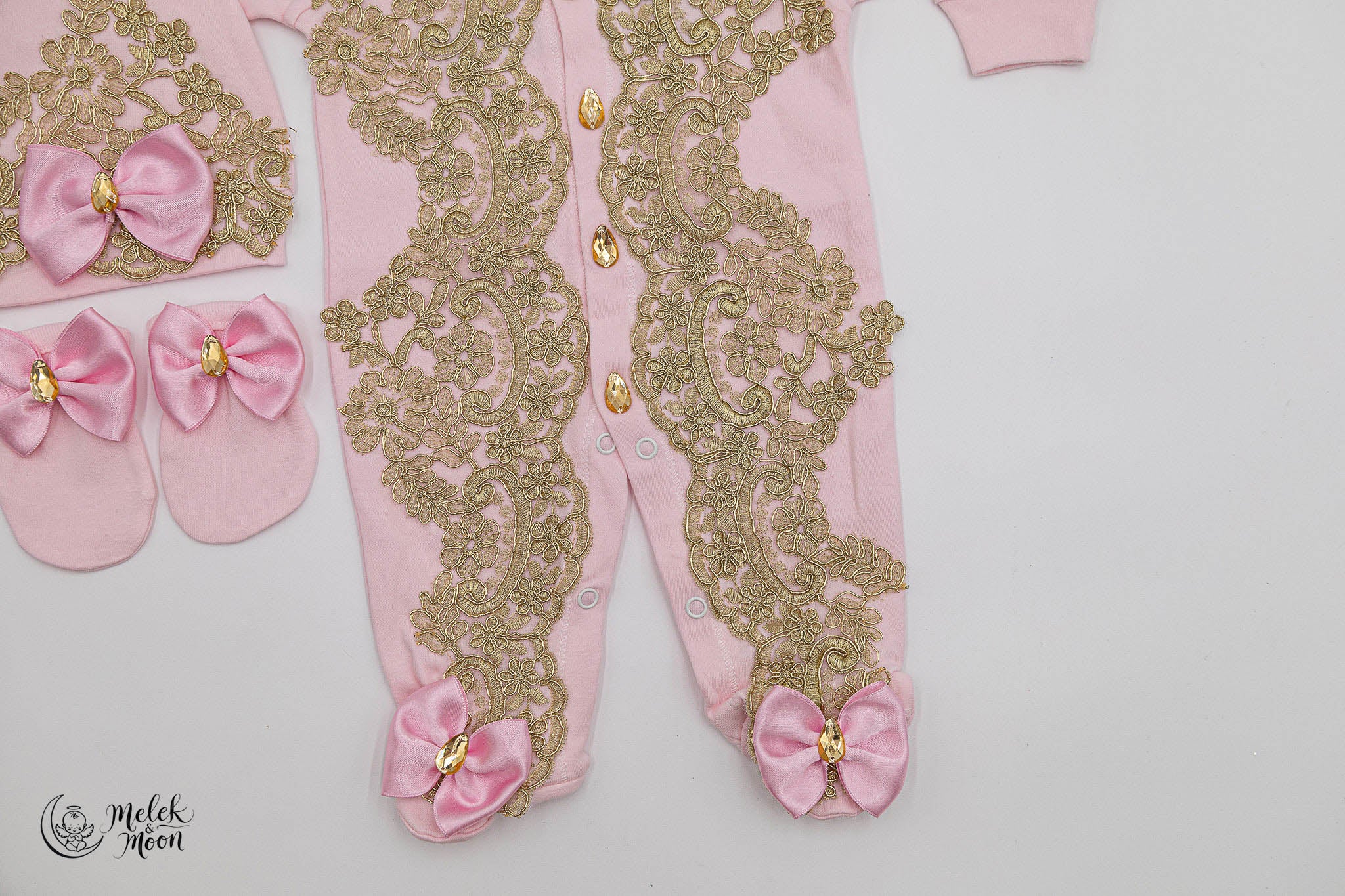 Elegant Rose Whisper Set