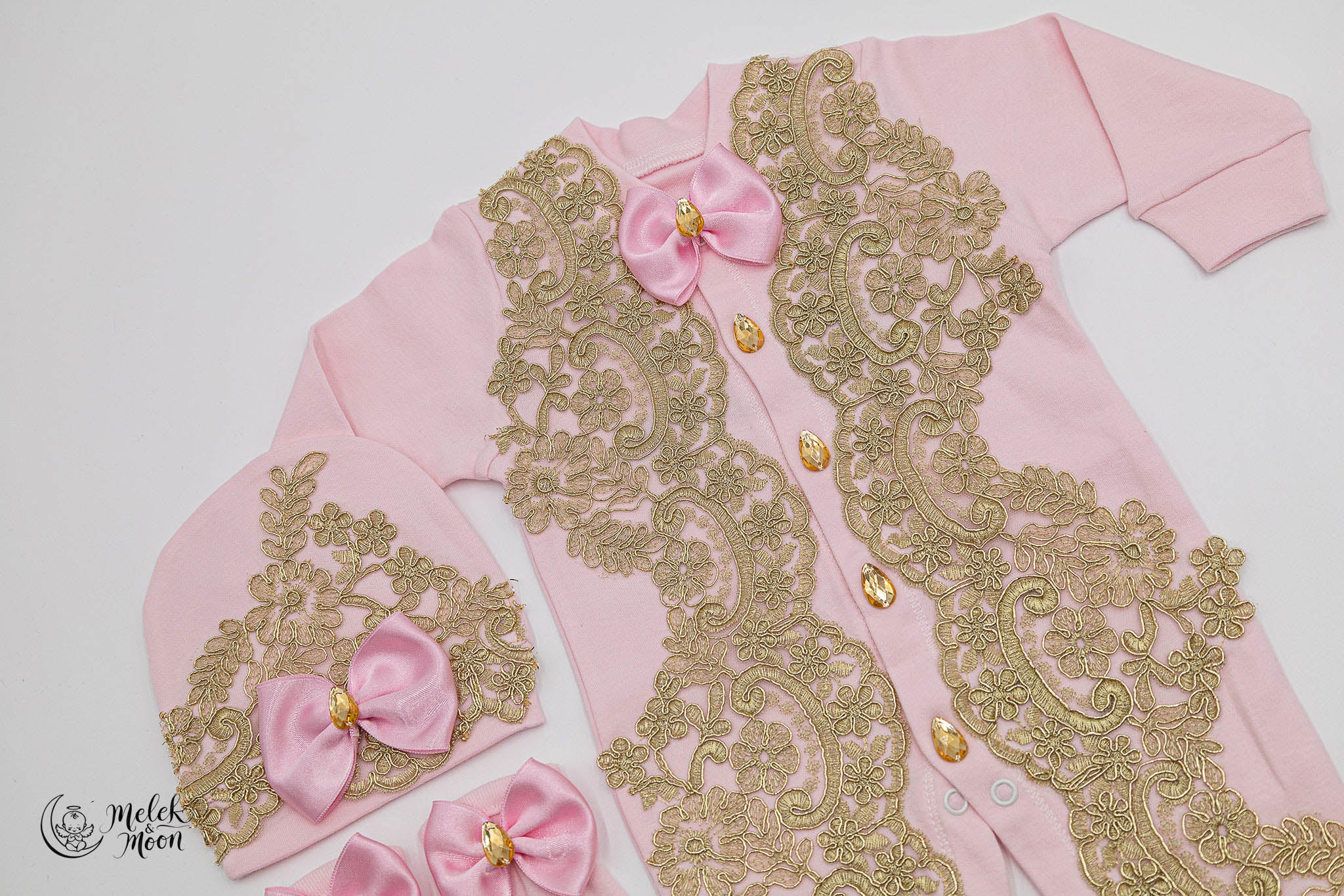 Elegant Rose Whisper Set