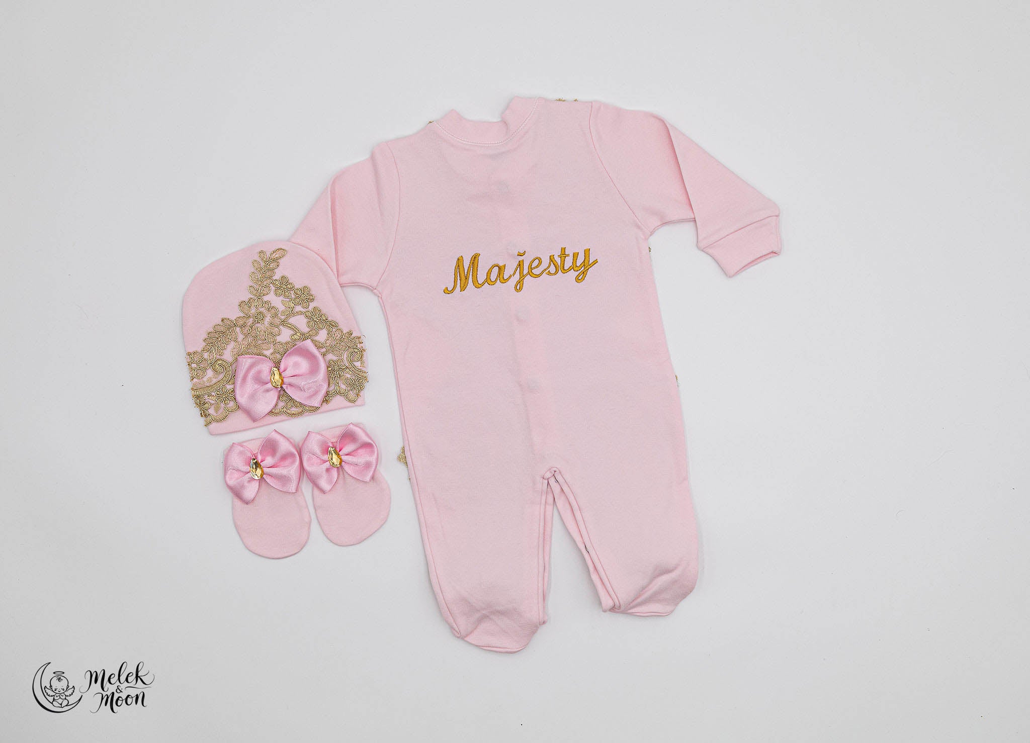 Elegant Rose Whisper Set