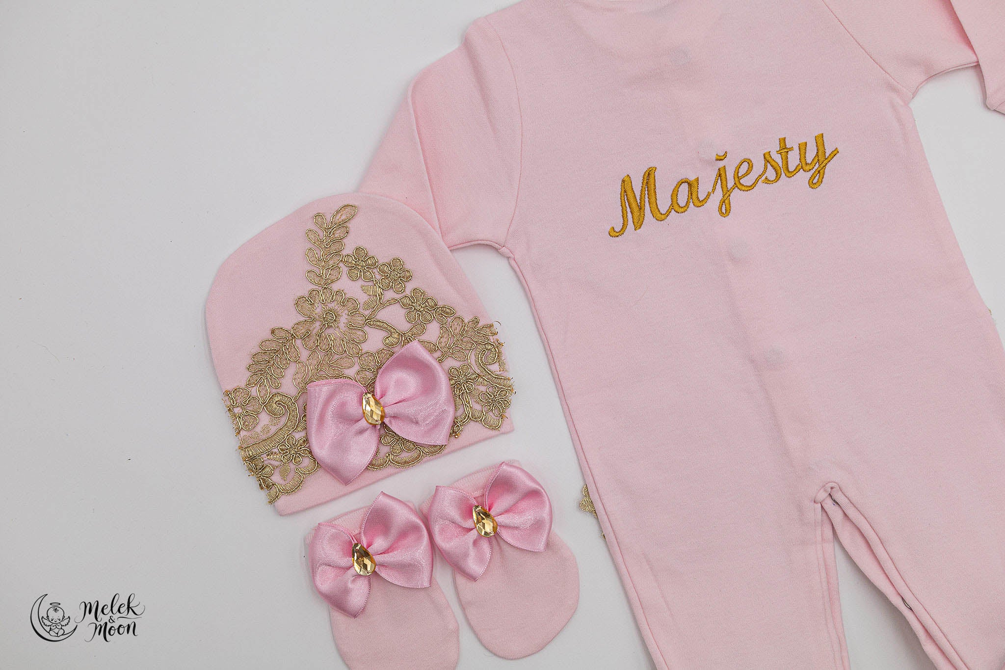 Elegant Rose Whisper Set