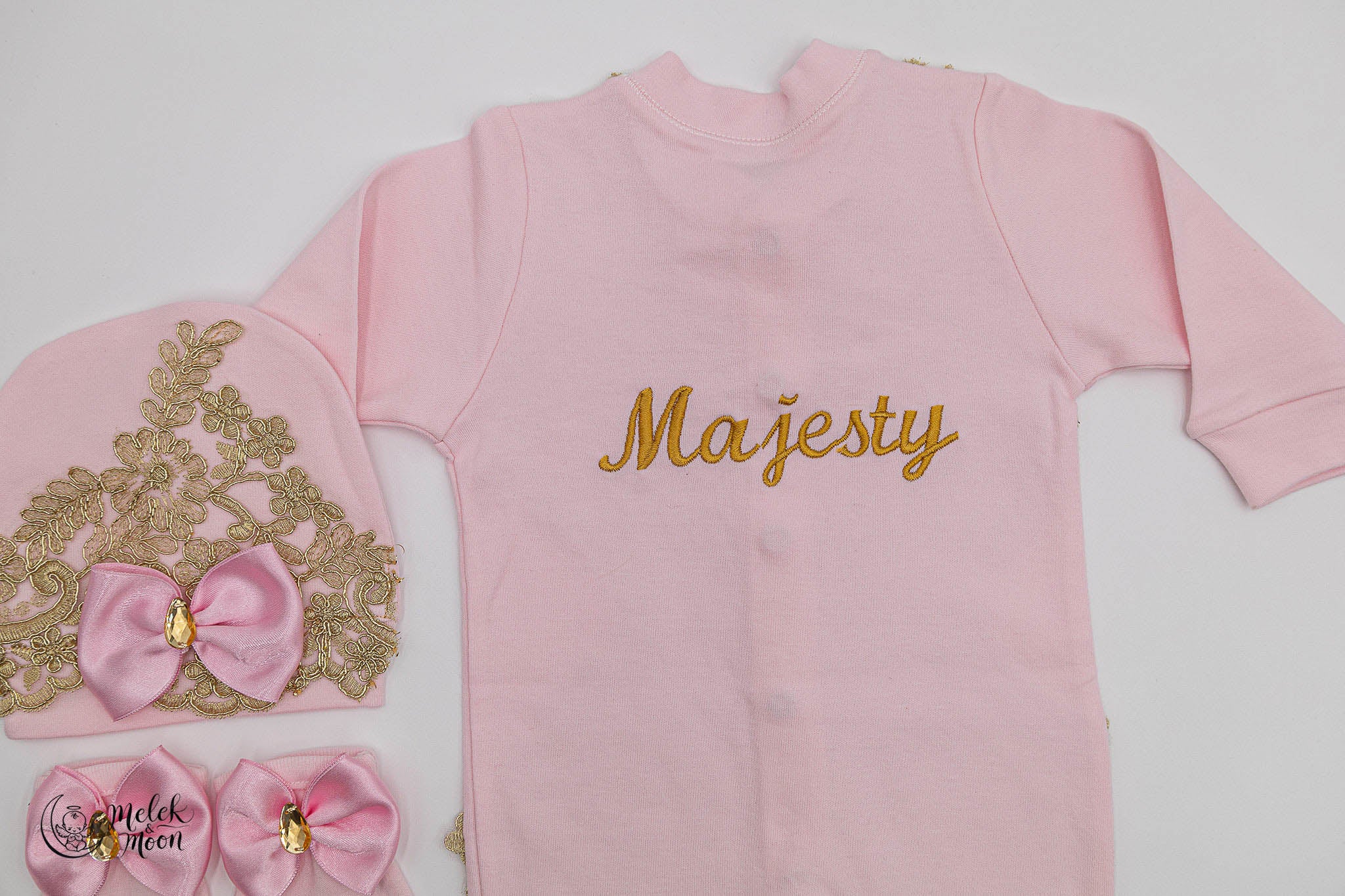 Elegant Rose Whisper Set