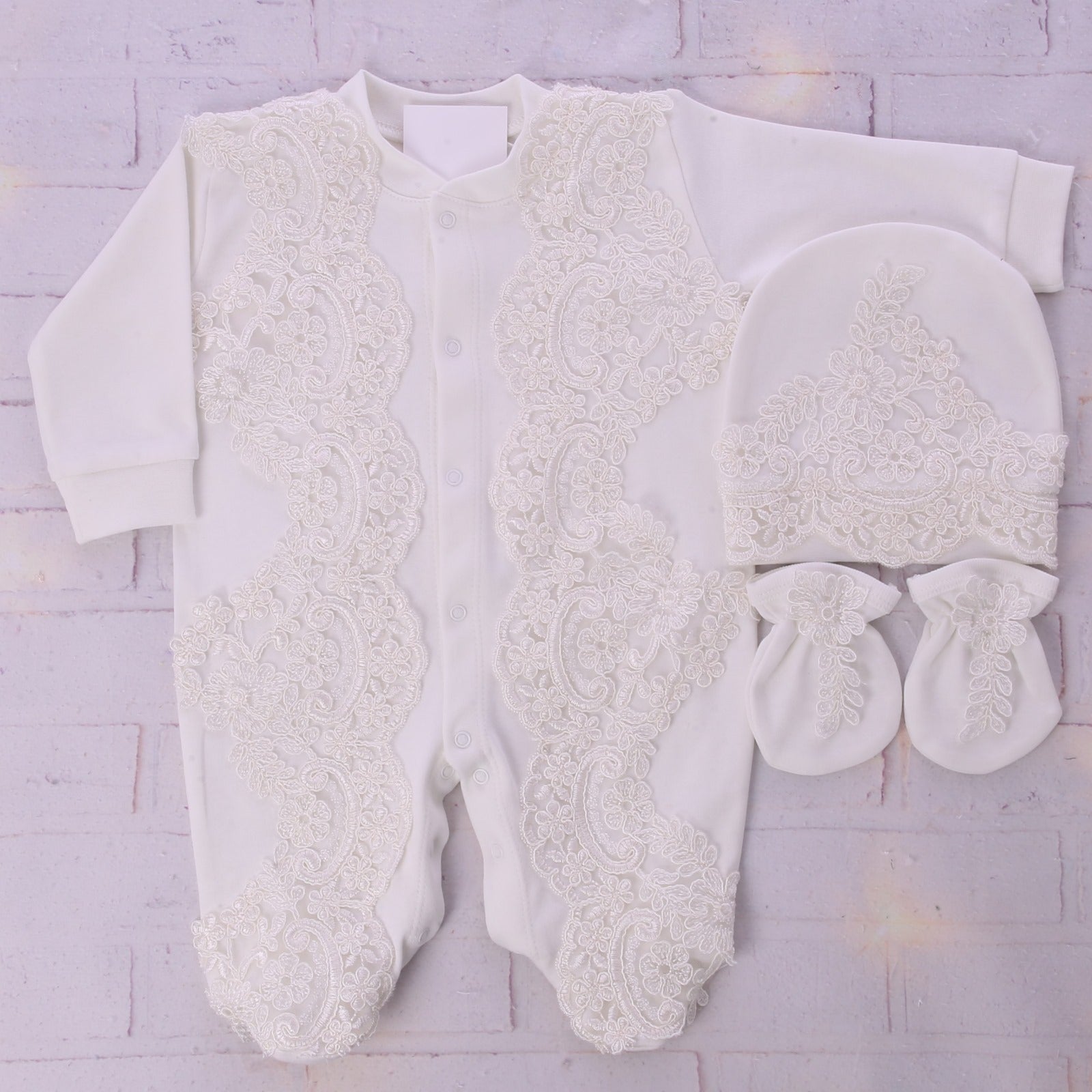 Snowflake Serenity Layette Set