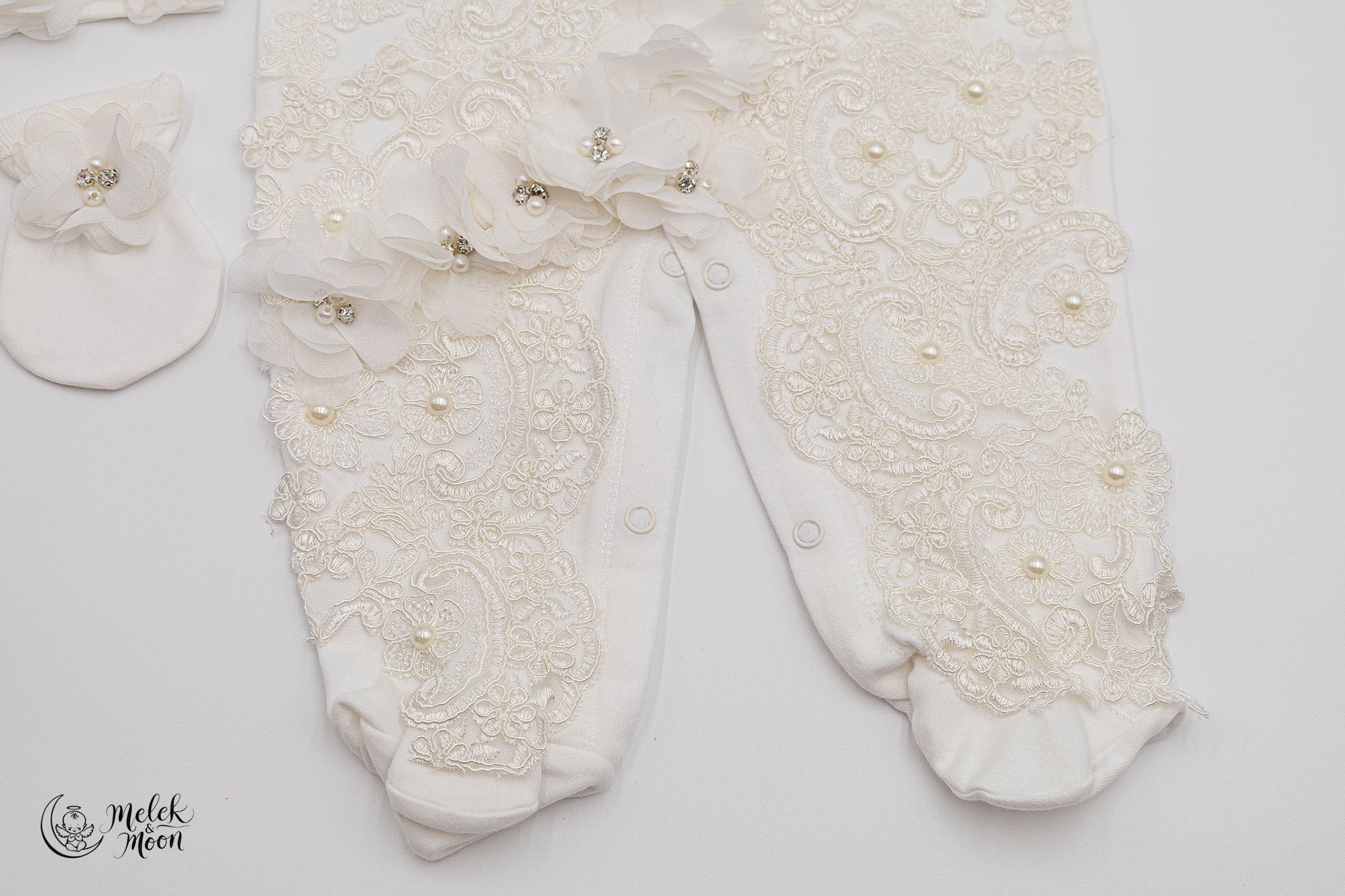 Snowflake Petal Delight Set