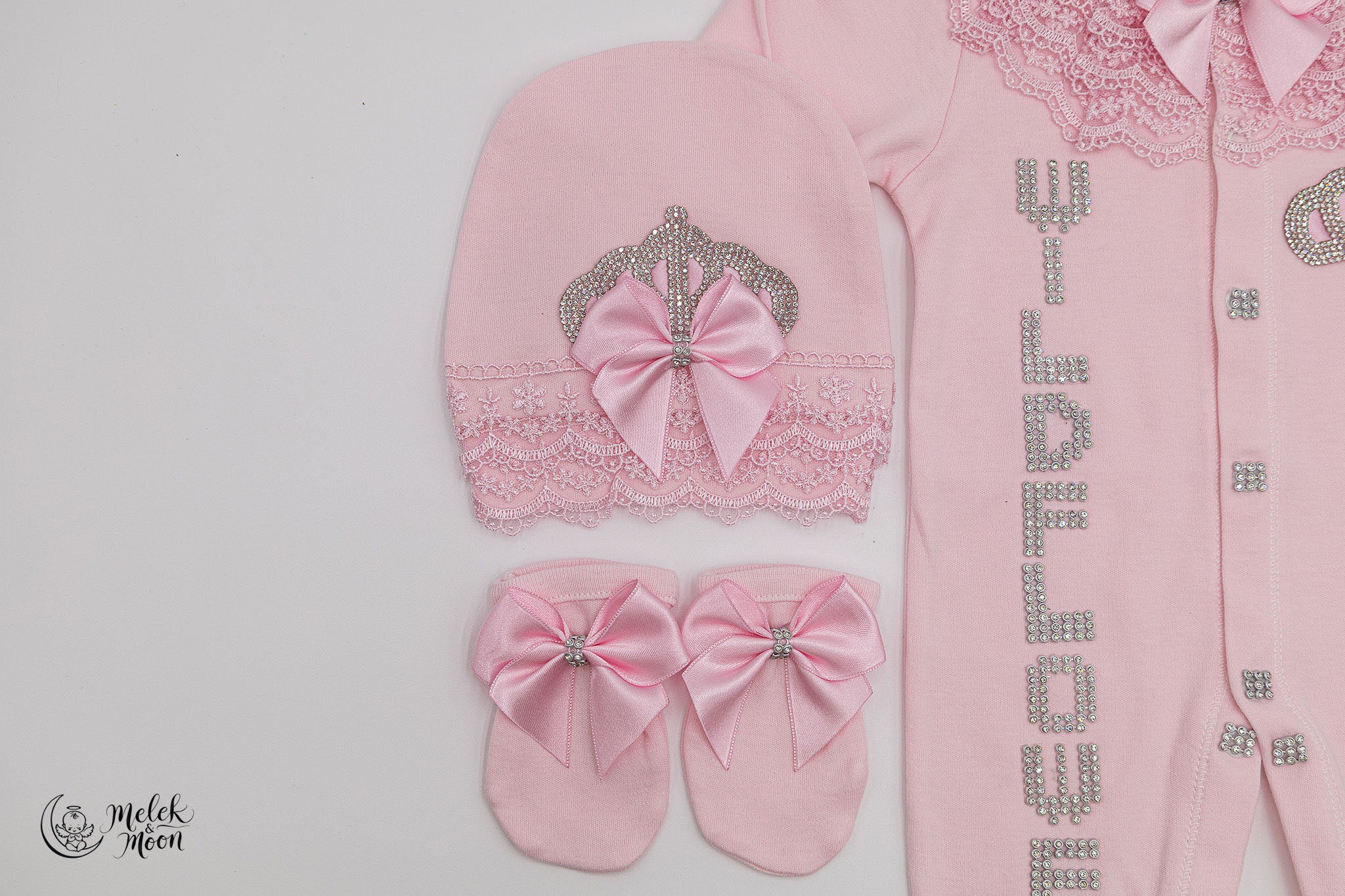 Rosy Tiara Delight Set