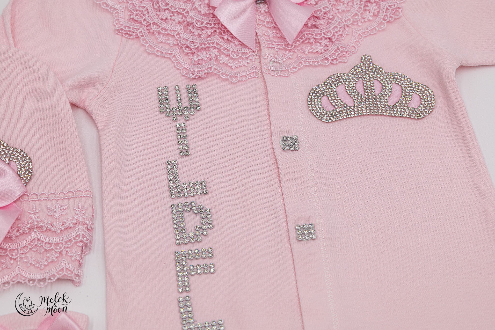 Rosy Tiara Delight Set