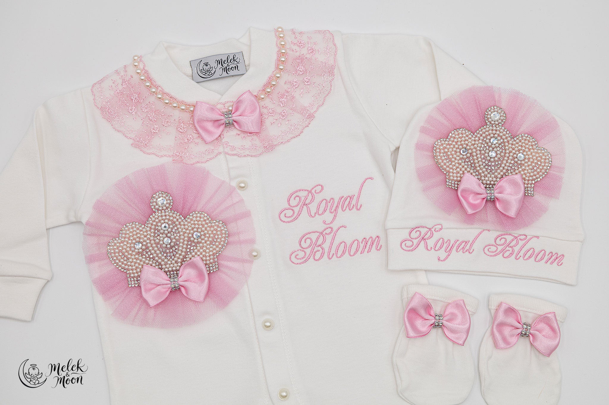 Rosy Crown Blossom Set