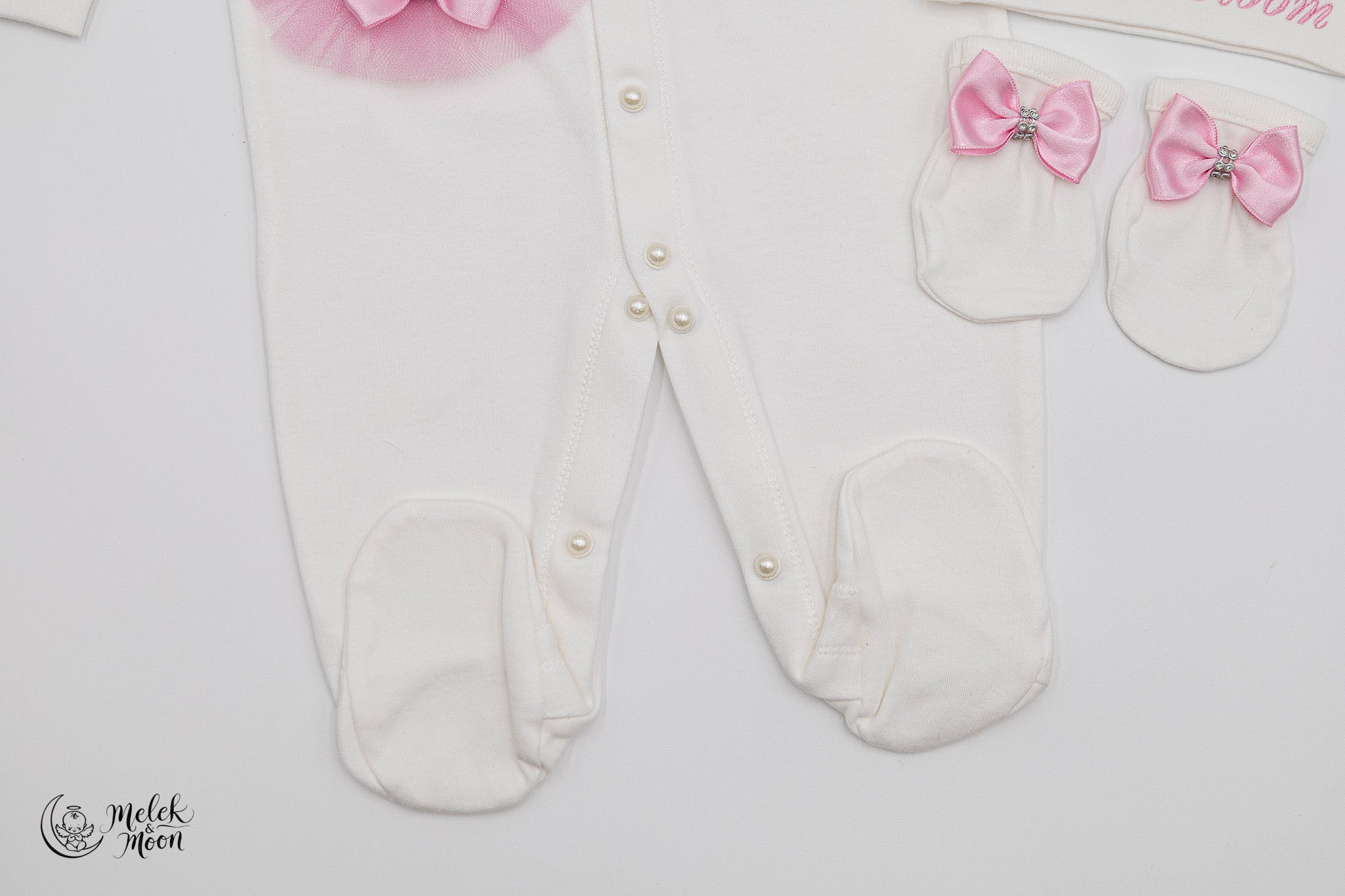 Rosy Crown Blossom Set