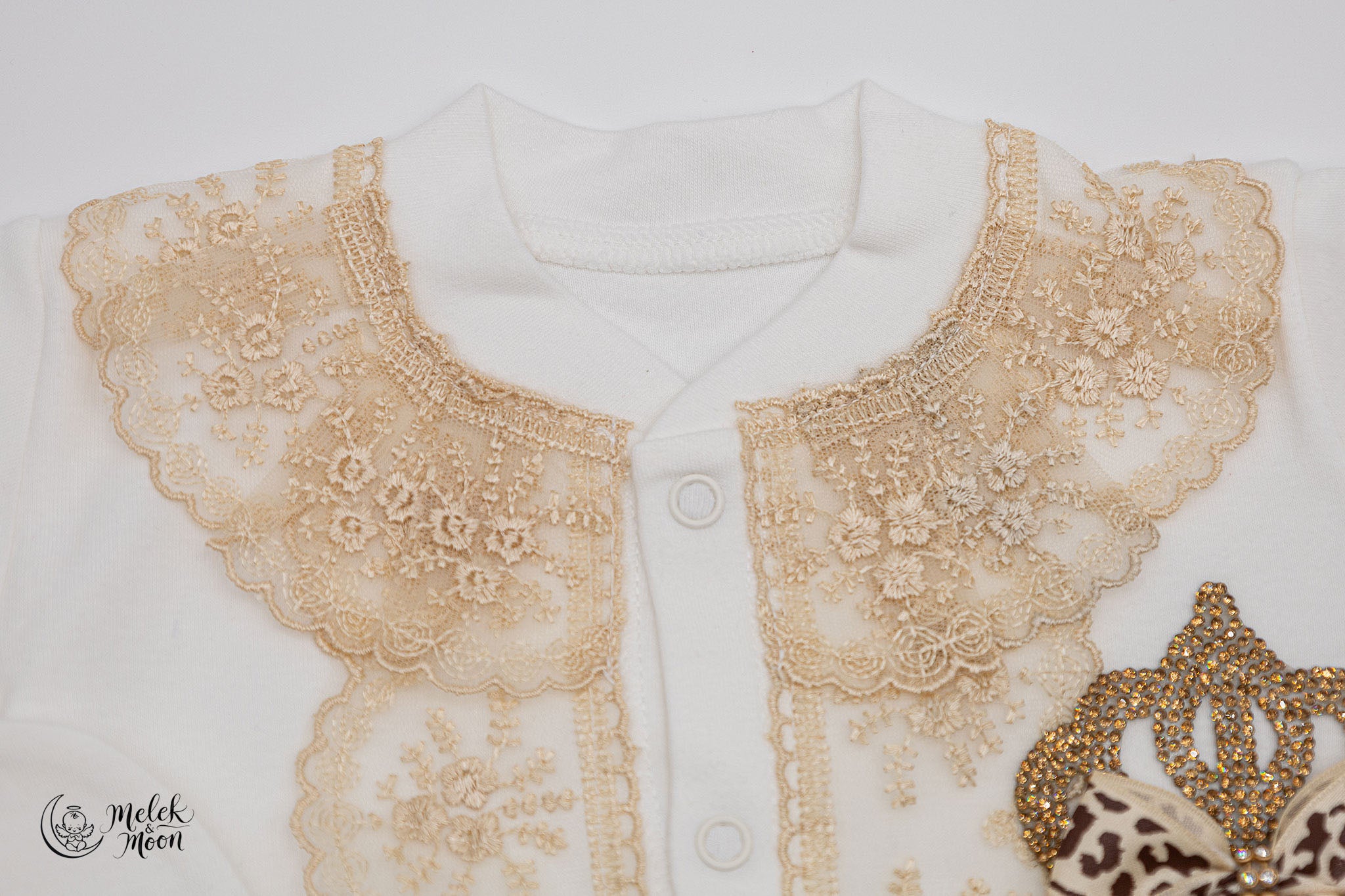 Golden Blossom Safari Set