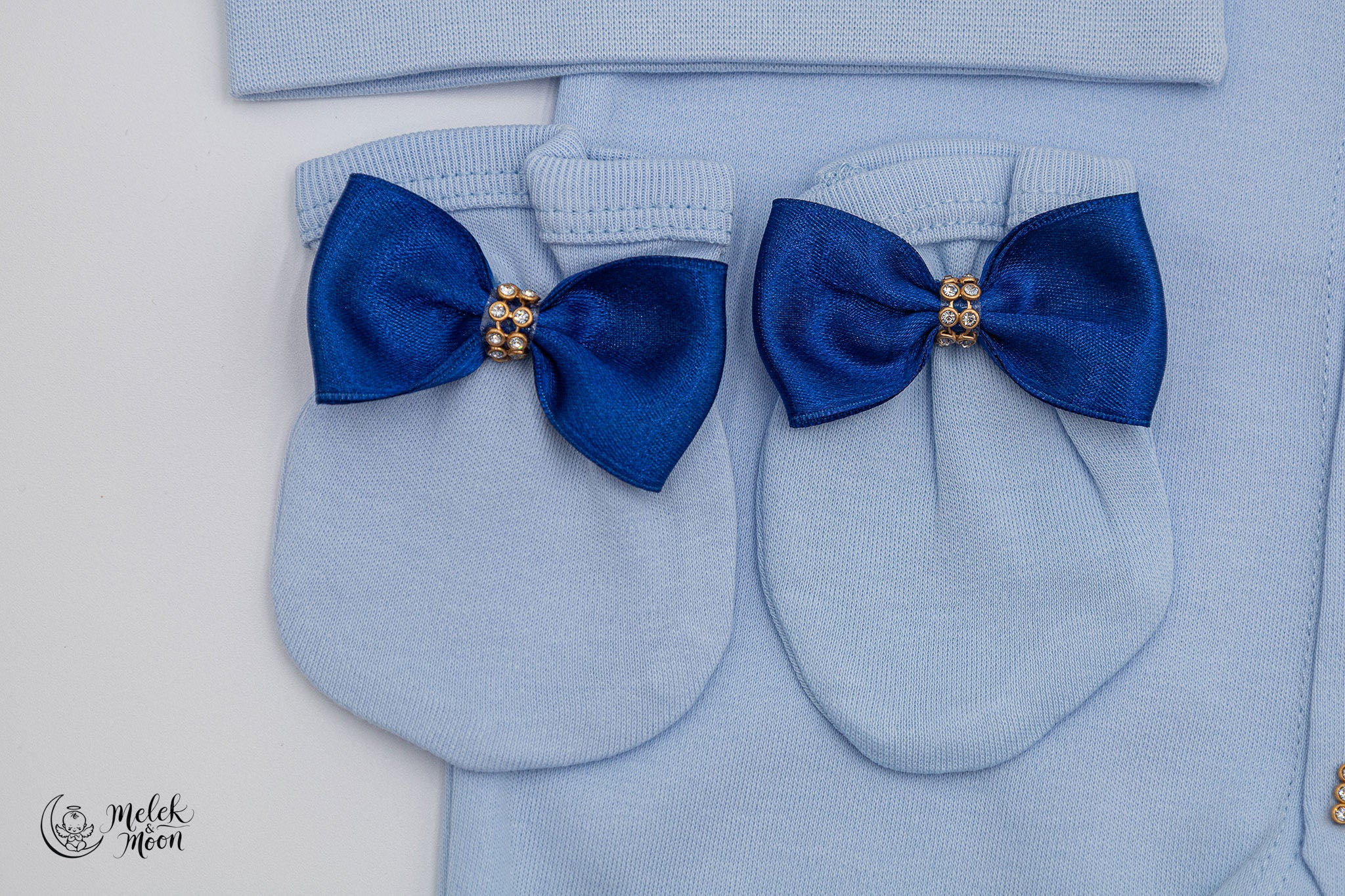 Majestic Blue Crown Prince Set