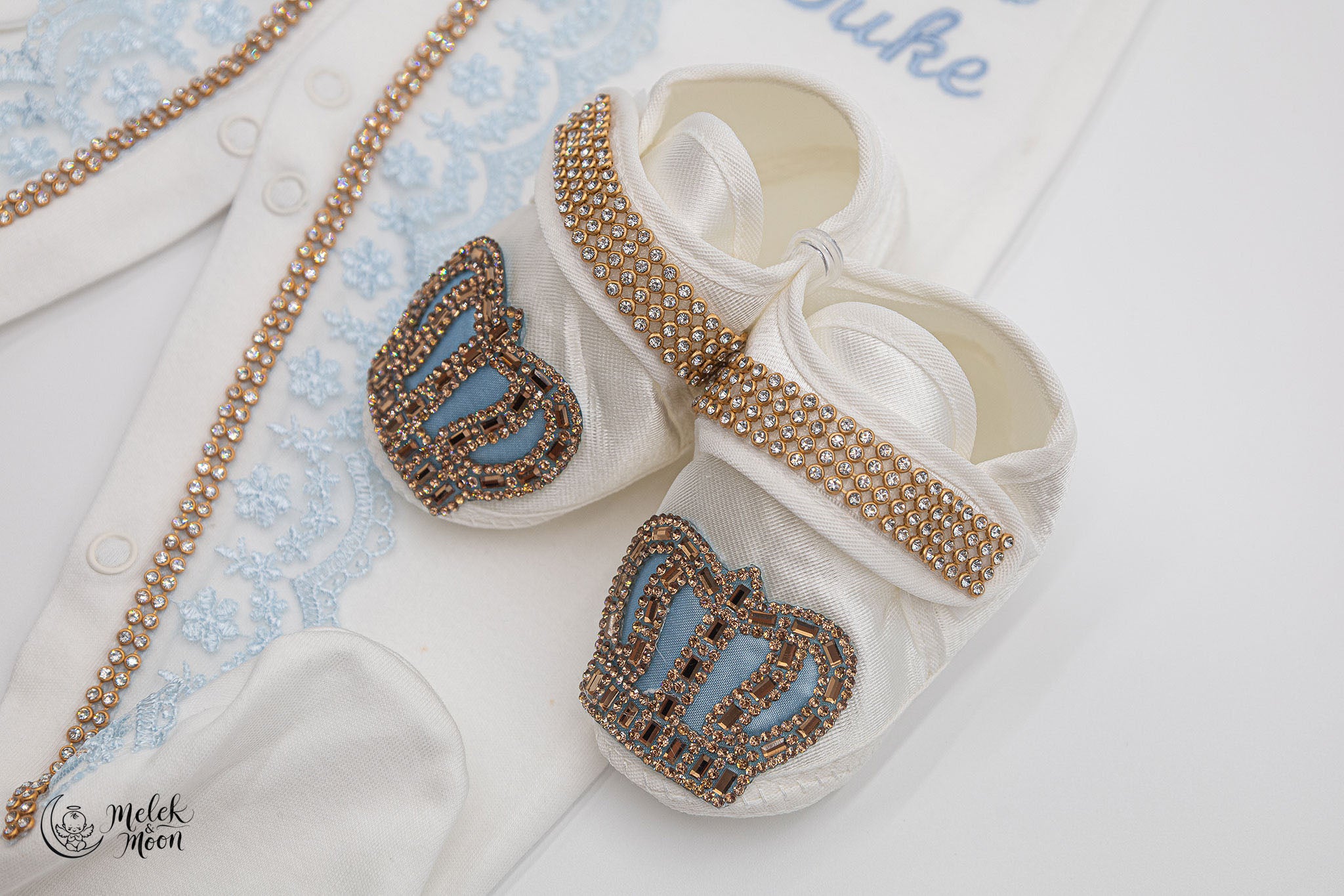 White & Blue Little Royale Set