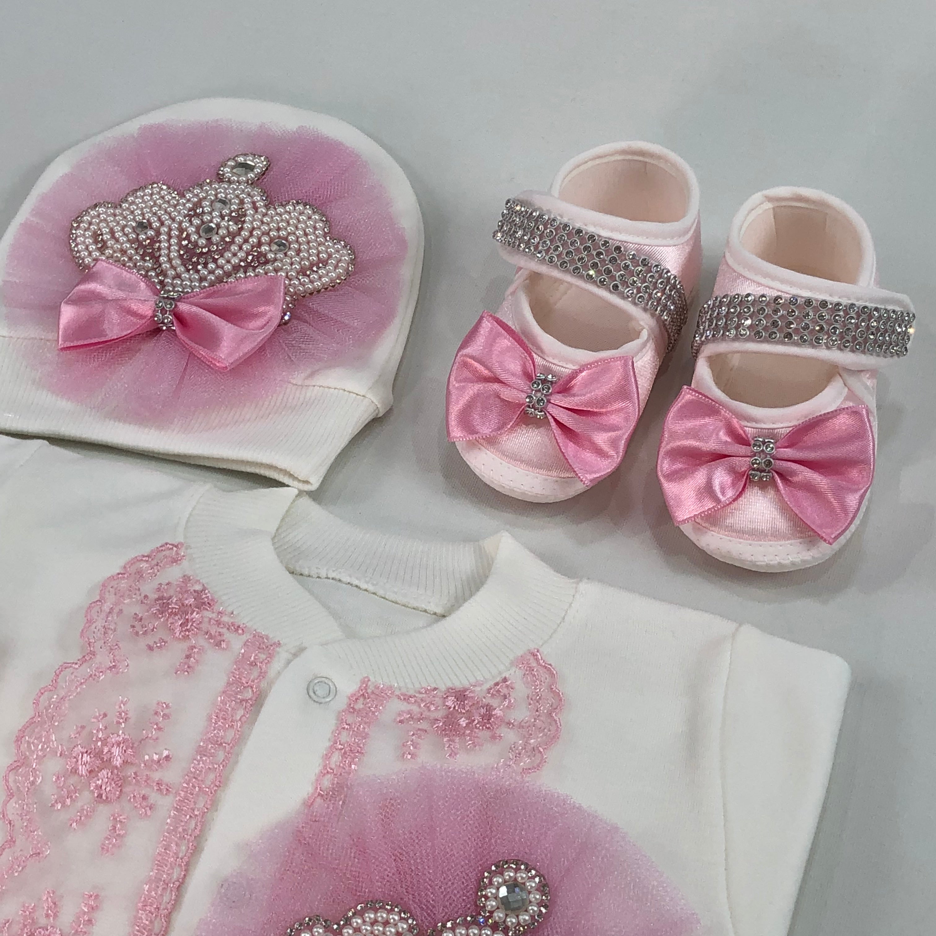 The Soft Rose Heirloom Set