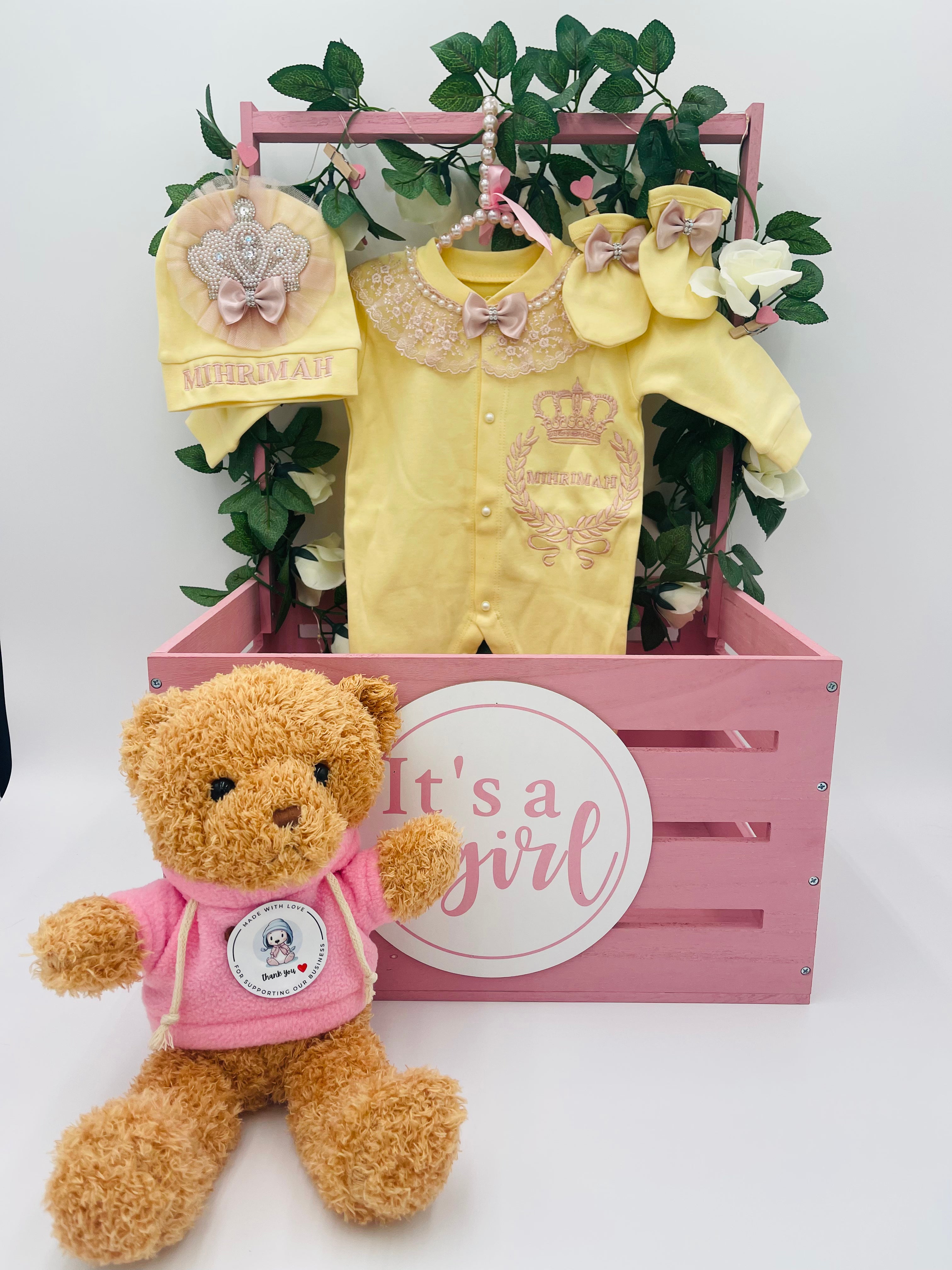 Superbe ensemble de couronnes jaunes