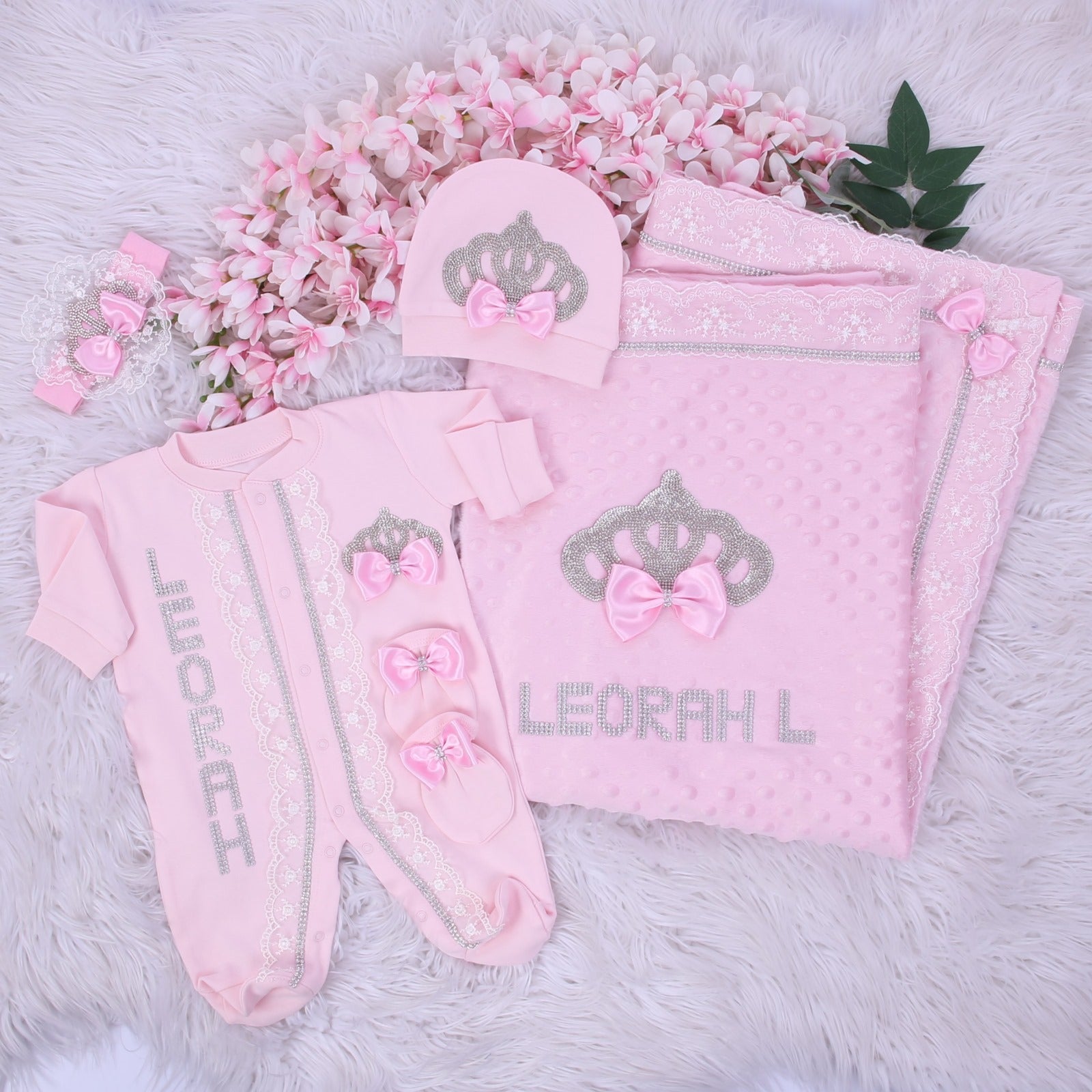 Conjunto de arreglos florales de princesa pequeña