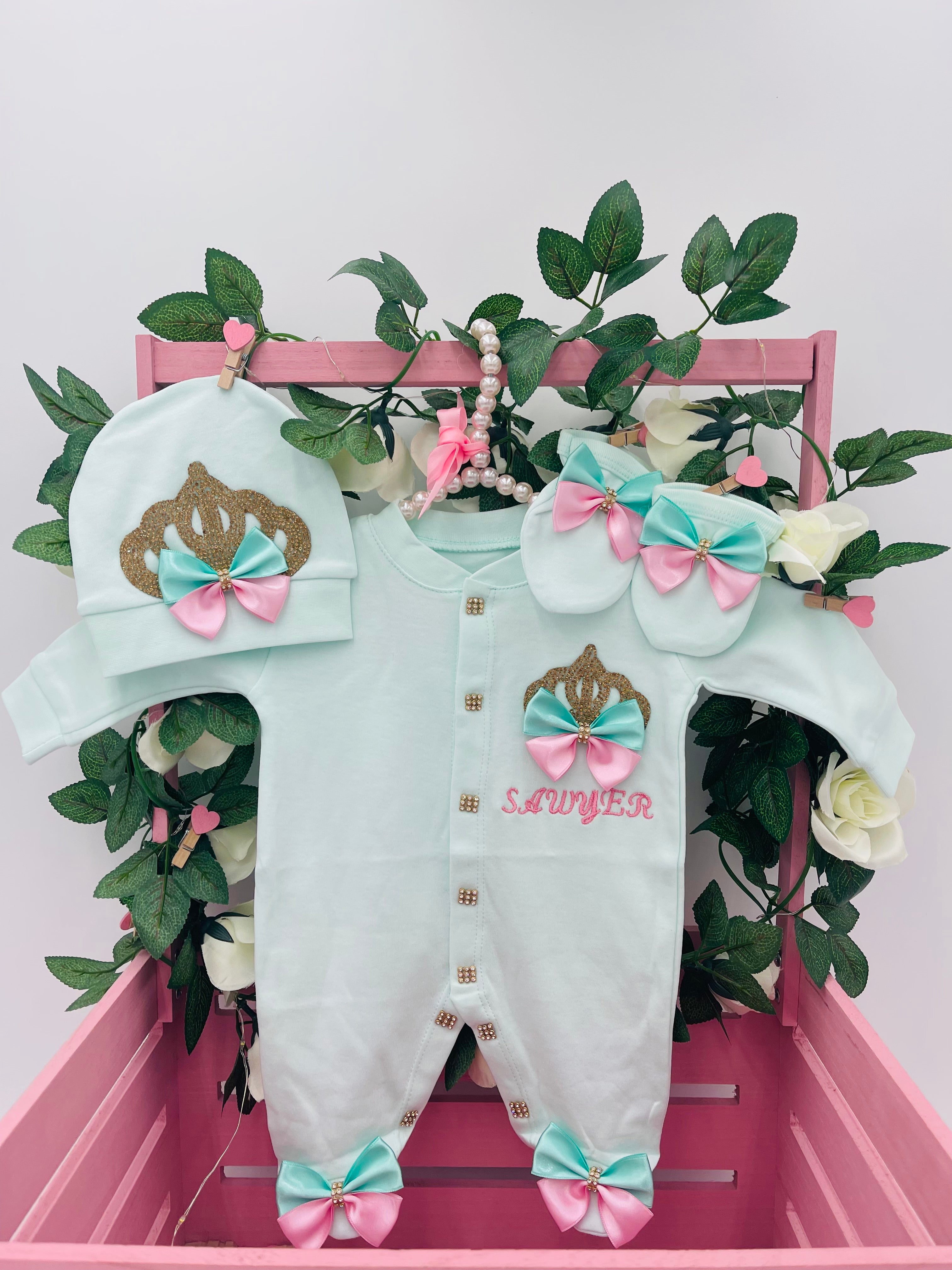 Sweet Mint Royale Newborn Set