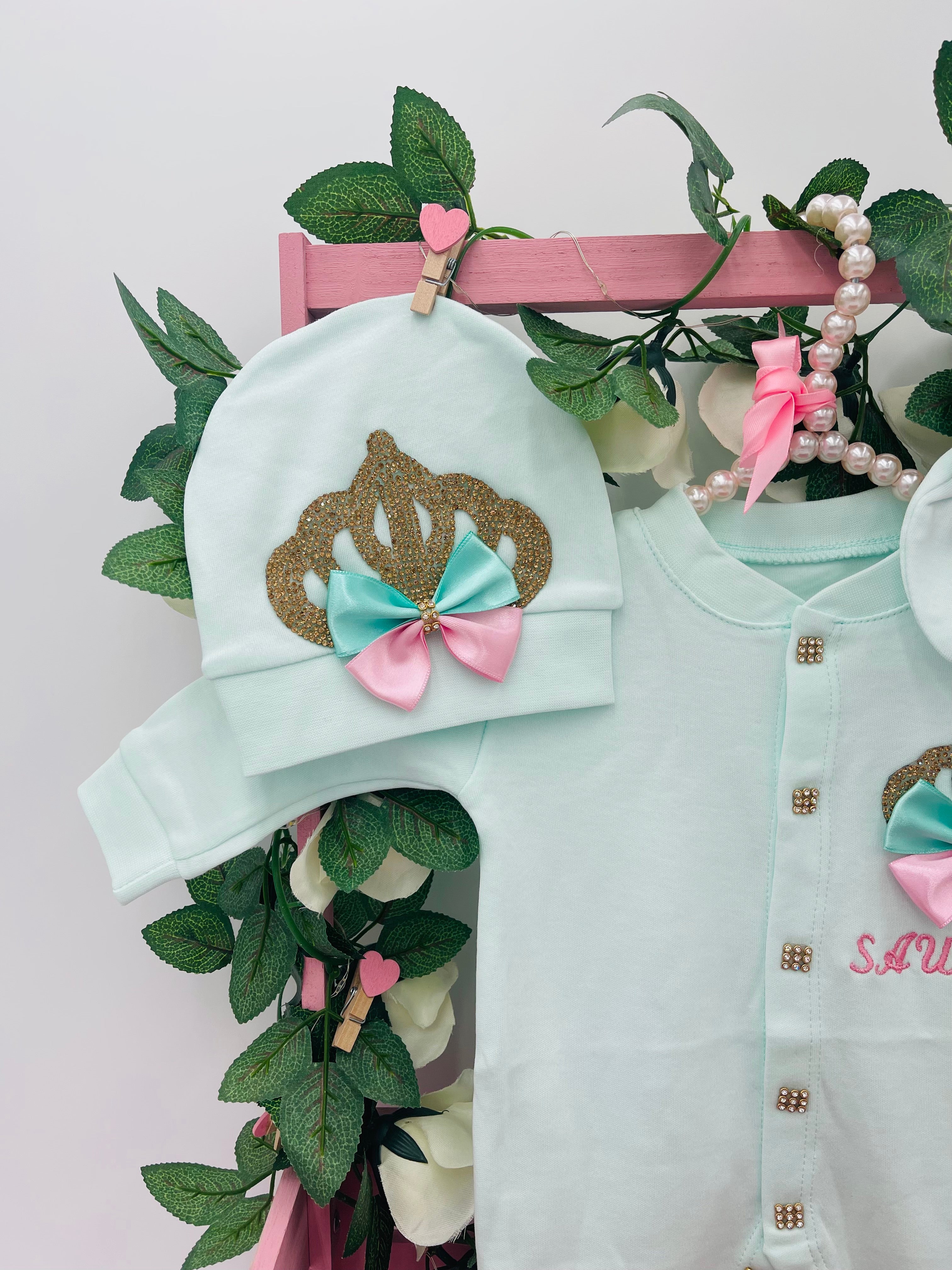 Sweet Mint Royale Newborn Set