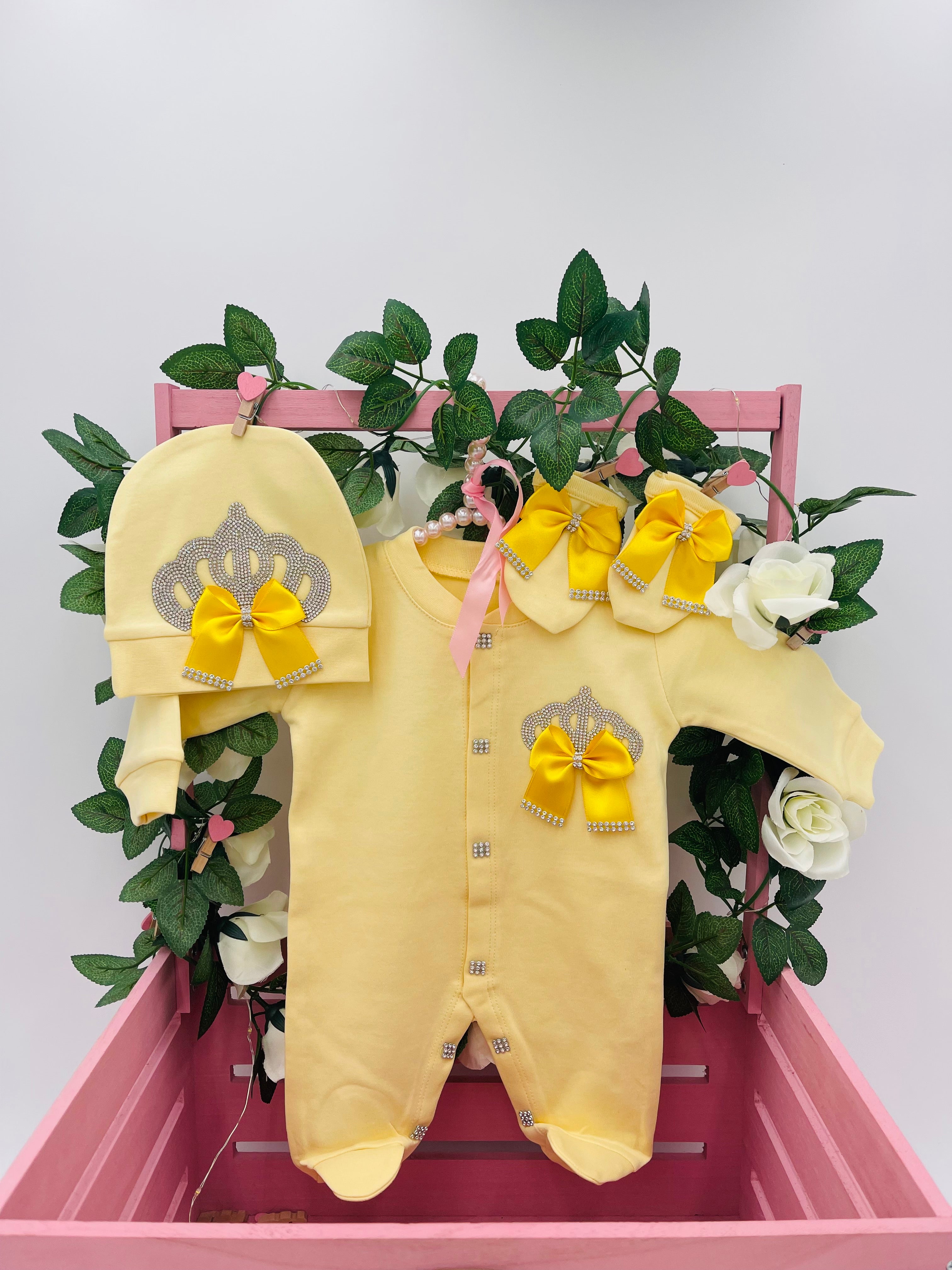 Gorgeous Yellow Princess Keepsake Set