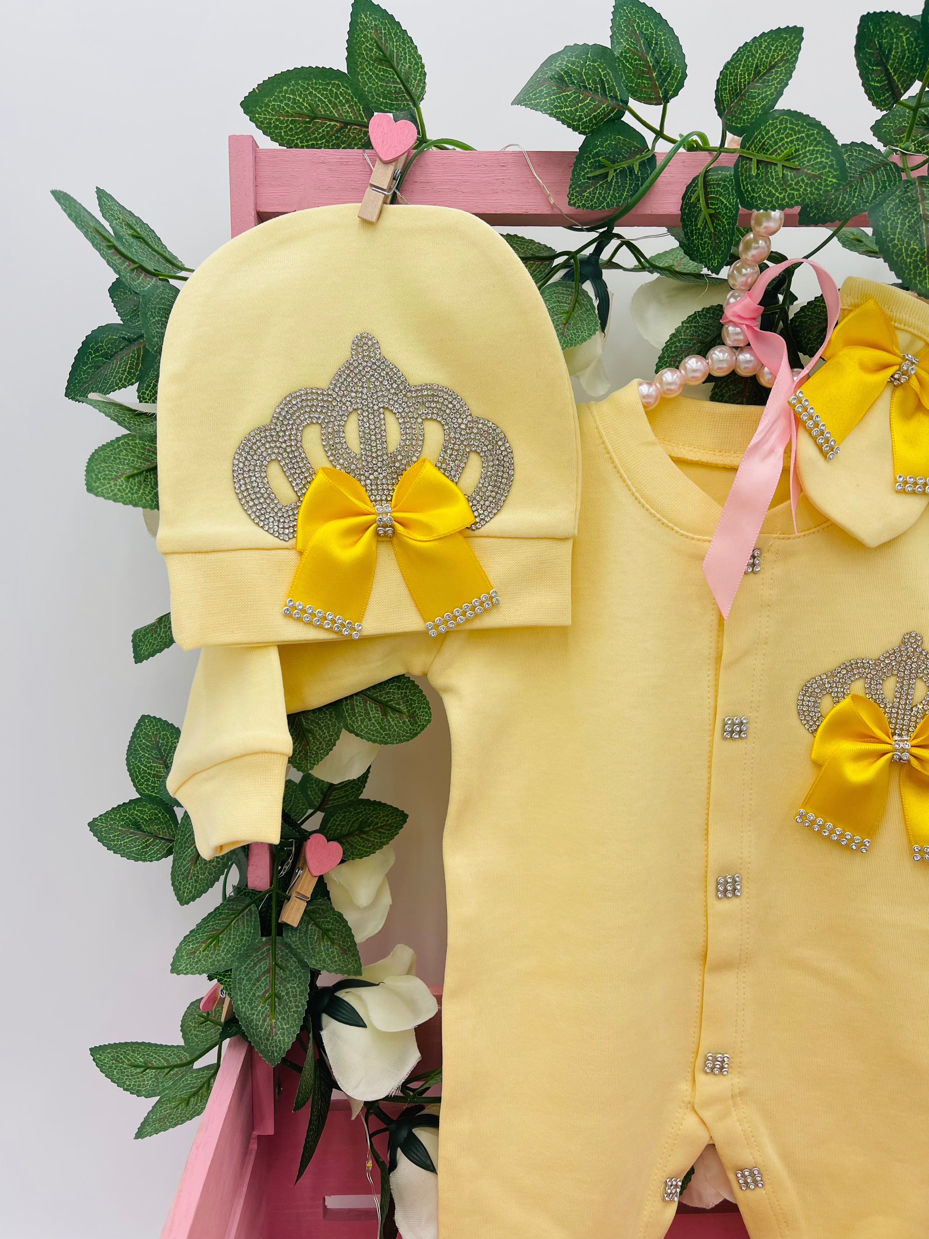 Gorgeous Yellow Princess Keepsake Set