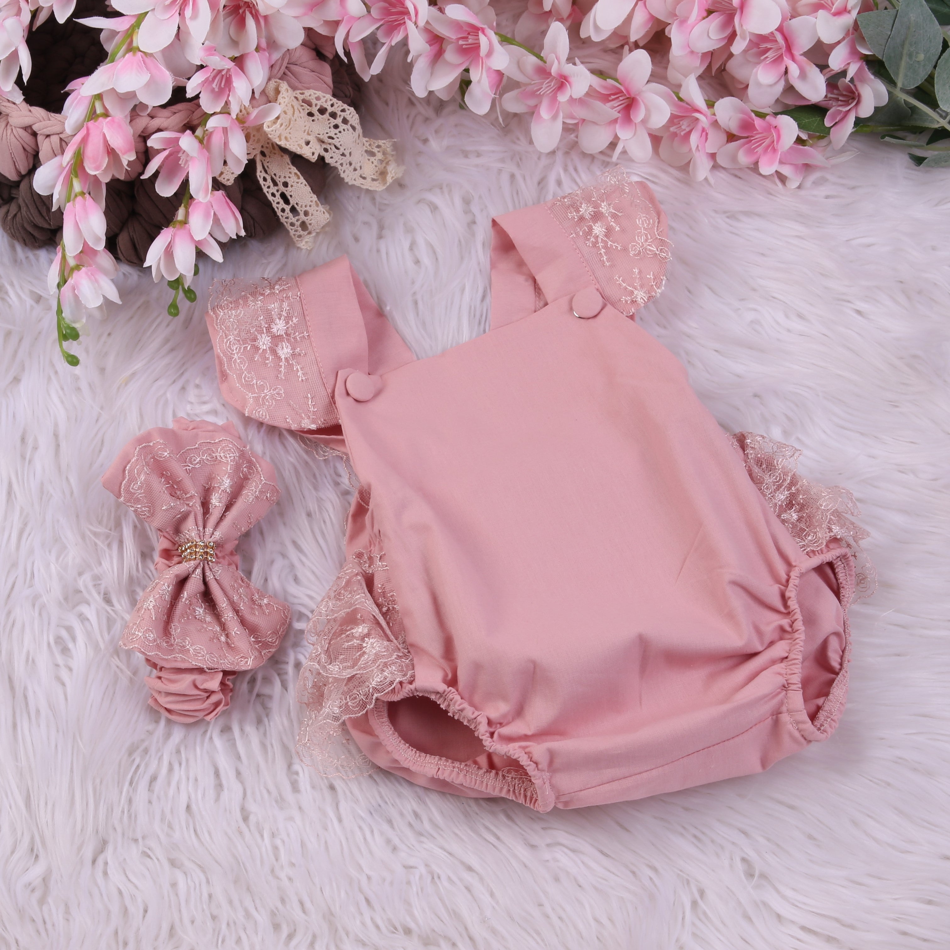 Ensemble de combinaison à basque de princesse