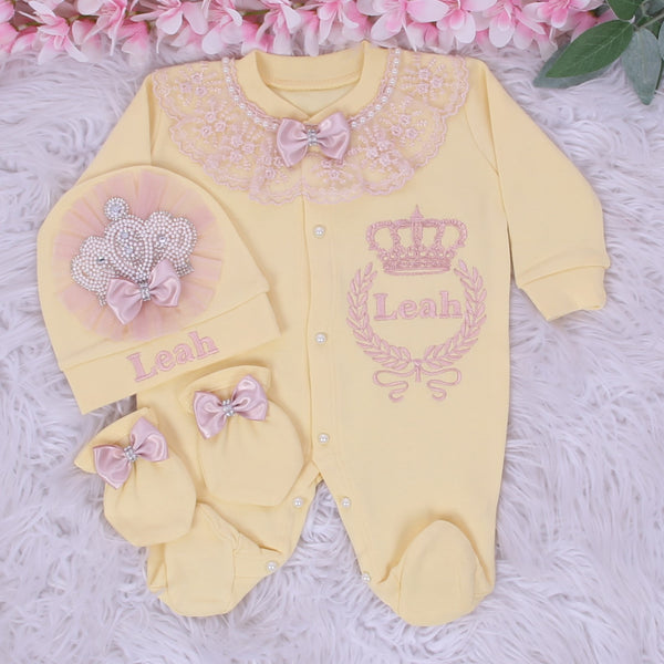 Precioso conjunto de corona amarilla